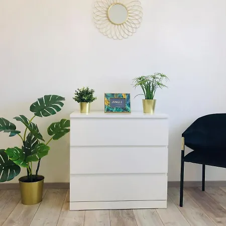 Apartment Glamour *